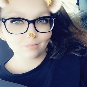 Meet your Posher, Brianna